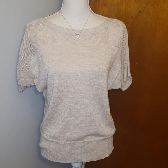 NY&Co top - Picture 2 of 8